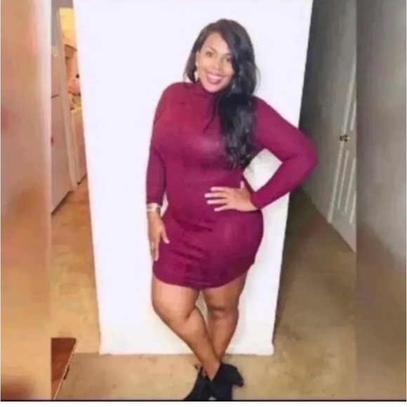 Burgundy Rib BODY CON DRESS - Picture 6 of 8